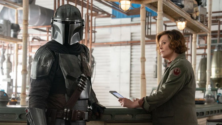 Star Wars: The Mandalorian and Grogu - Science Fiction as Spectacle Rather Than Philosophical Inquiry